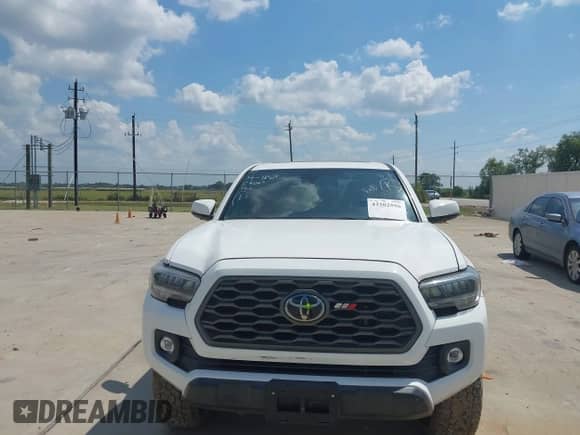 2021 Toyota Tacoma SR5 с VIN 5TFDZ5BN8MX062434, выставлен на аукционе IAAI как лот 43202596 с пробегом 13 367 миль миль и . История ставок и продаж доступна на DreamBid. Изображение 13.