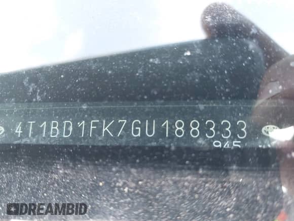 2016 Toyota Camry LE z VIN 4T1BD1FK7GU188333, wystawiony jako IAAI lot #43300091 z przebiegiem 305 952 mil mil oraz . Historia ofert i sprzedaży dostępna na DreamBid. Obrazek 17.