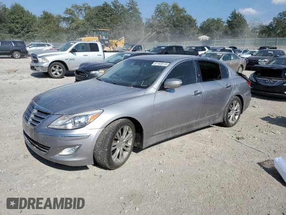 2012 Hyundai Genesis 3.8L с VIN KMHGC4DD2CU157418, выставлен на аукционе Copart как лот 81103515 с пробегом 96 298 миль миль и Списание • Salvage title. История ставок и продаж доступна на DreamBid. Изображение 1.