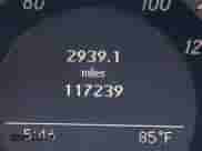 2009 Mercedes-Benz C 300 Sport z VIN WDDGF54X49F245367, wystawiony jako IAAI lot #43462372 z przebiegiem 117 239 mil mil oraz . Historia ofert i sprzedaży dostępna na DreamBid. Obrazek 16.