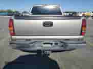 2001 Chevrolet Silverado 2500 с VIN 1GCGK29UX1Z292635, выставлен на аукционе Copart как лот 81832065 с пробегом 263 518 миль миль и Списание • Salvage title. История ставок и продаж доступна на DreamBid. Изображение 6.