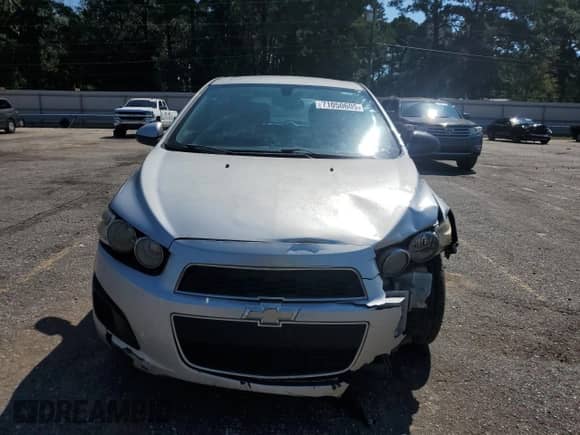 2016 Chevrolet Sonic LT с VIN 1G1JC6SHXG4143194, выставлен на аукционе Copart как лот 71050605 с пробегом 162 840 миль миль и Списание • Salvage title. История ставок и продаж доступна на DreamBid. Изображение 5.