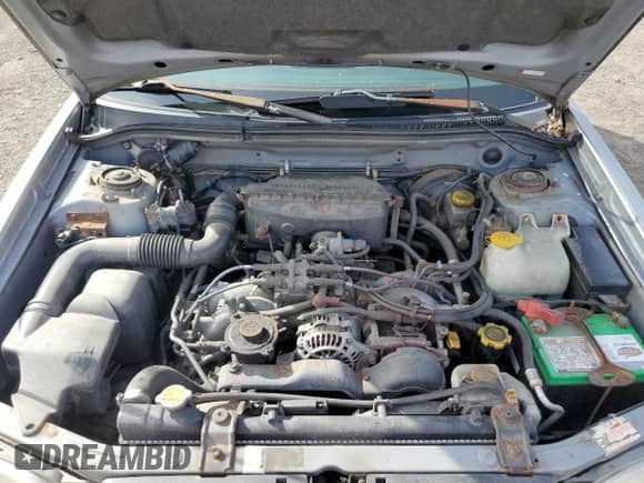 2001 Subaru Forester S with VIN JF1SF65661H767755, listed as a Copart auction lot 84579685 with 212,303 mi miles and Salvage title. Bid and sale history available at DreamBid. Image 12.