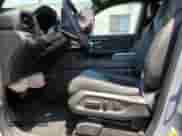 2023 Honda Pilot TrailSport z VIN 5FNYG1H62PB022686, wystawiony jako Copart lot #61501465 z przebiegiem 32 095 mil mil oraz Szkoda całkowita • Salvage title. Historia ofert i sprzedaży dostępna na DreamBid. Obrazek 7.