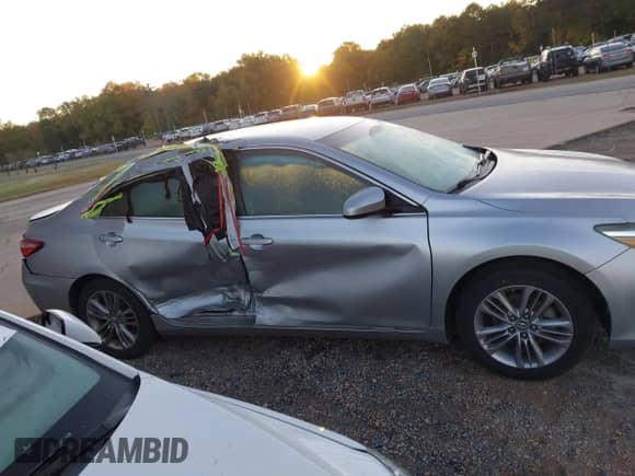 2017 Toyota Camry XLE с VIN 4T1BF1FK8HU287903, выставлен на аукционе IAAI как лот 43588706 с пробегом 181 805 миль миль и . История ставок и продаж доступна на DreamBid. Изображение 13.