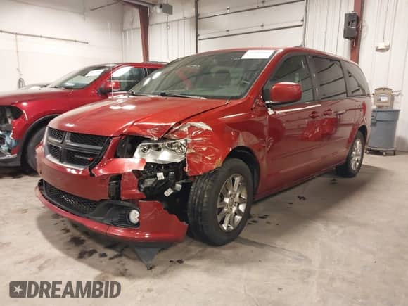 2011 Dodge Grand Caravan R/T with VIN 2D4RN7DG6BR742536, listed as a IAAI auction lot 41689609 with 173,028 mi miles and . Bid and sale history available at DreamBid. Image 2.