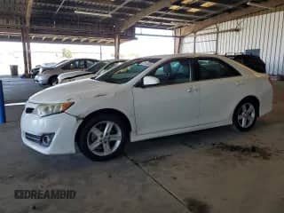 2014 Toyota Camry L с VIN 4T1BF1FK4EU344593, выставлен на аукционе Copart как лот 67130405 с пробегом 242 562 миль миль и Списание • Salvage title. История ставок и продаж доступна на DreamBid. Изображение 1.