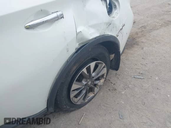 2017 Nissan Murano Platinum с VIN 5N1AZ2MH7HN119017, выставлен на аукционе IAAI как лот 42098018 с пробегом Не указан миль и . История ставок и продаж доступна на DreamBid. Изображение 13.