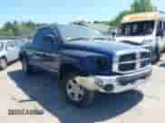 2007 Dodge 1500 SLT z VIN 1D7HU18227J588853, wystawiony jako IAAI lot #42574330 z przebiegiem 162 500 mil mil oraz . Historia ofert i sprzedaży dostępna na DreamBid. Obrazek 1.