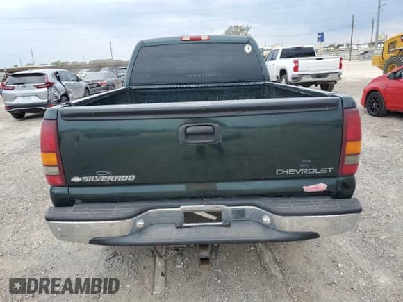 2002 Chevrolet Silverado 1500HD LS z VIN 1GCGC13U72F124518, wystawiony jako Copart lot #72606104 z przebiegiem 247 796 mil mil oraz Szkoda całkowita • Salvage title. Historia ofert i sprzedaży dostępna na DreamBid. Obrazek 6.