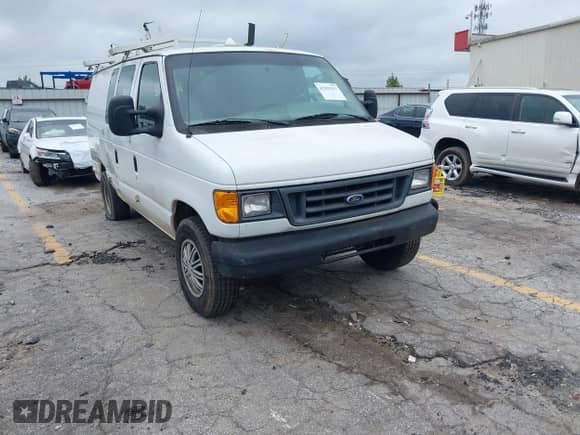 2007 Ford Econoline Cargo Commercial with VIN 1FTNE24W57DB27377, listed as a IAAI auction lot 42931401 with 226,563 mi miles and . Bid and sale history available at DreamBid. Image 1.