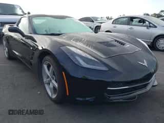 2015 Chevrolet Corvette 1LT z VIN 1G1YA2D76F5122269, wystawiony jako IAAI lot #43359795 z przebiegiem 112 047 mil mil oraz . Historia ofert i sprzedaży dostępna na DreamBid. Obrazek 1.