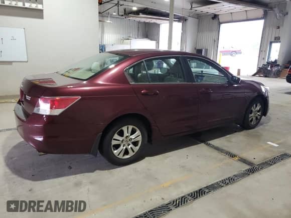 2010 Honda Accord LX-P с VIN 1HGCP2F43AA165259, выставлен на аукционе Copart как лот 86258325 с пробегом 88 216 миль миль и Списание • Salvage title. История ставок и продаж доступна на DreamBid. Изображение 3.