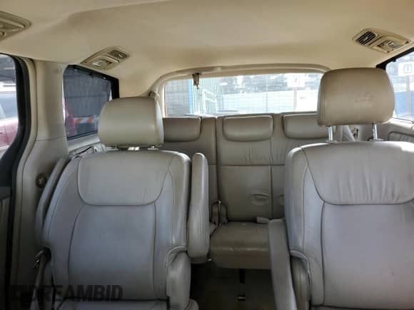 2005 Toyota Sienna XLE z VIN 5TDBA22C95S038095, wystawiony jako Copart lot #84427715 z przebiegiem 201 341 mil mil oraz Czysty tytuł • Clean title. Historia ofert i sprzedaży dostępna na DreamBid. Obrazek 10.