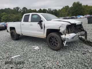2018 Chevrolet Silverado 1500 LT z VIN 1GCVKREC7JZ151048, wystawiony jako Copart lot #80355965 z przebiegiem 63 922 mil mil oraz Szkoda całkowita • Salvage title. Historia ofert i sprzedaży dostępna na DreamBid. Obrazek 4.