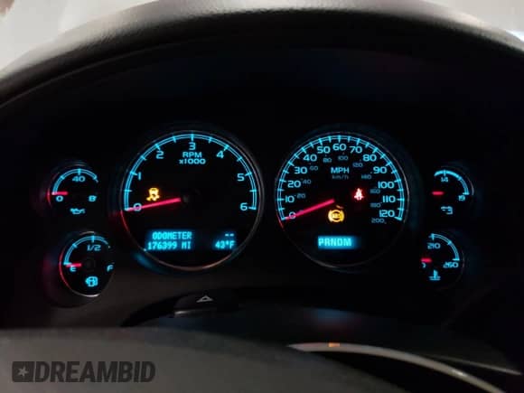 2012 Chevrolet Tahoe LS z VIN 1GNSKAE07CR216419, wystawiony jako Copart lot #52346525 z przebiegiem 176 399 mil mil oraz Czysty tytuł • Clean title. Historia ofert i sprzedaży dostępna na DreamBid. Obrazek 9.