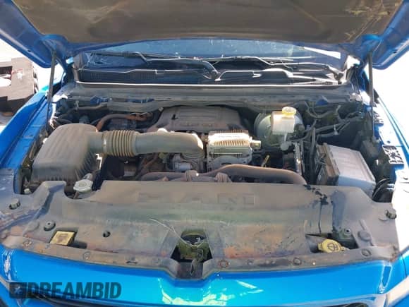 2020 Ram 1500 Laramie z VIN 1C6SRFJT7LN398476, wystawiony jako IAAI lot #42861270 z przebiegiem 91 487 mil mil oraz . Historia ofert i sprzedaży dostępna na DreamBid. Obrazek 10.