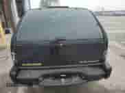 2002 Chevrolet Blazer LS с VIN 1GNCS18WX2K134115, выставлен на аукционе Copart как лот 70031785 с пробегом 179 669 миль миль и На запчасти • Non repairable. История ставок и продаж доступна на DreamBid. Изображение 6.