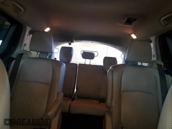 2019 Honda Odyssey EX-L with VIN 5FNRL6H73KB026664, listed as a Copart auction lot 84260225 with 44,242 mi miles and Clean title. Bid and sale history available at DreamBid. Image 10.