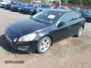 2012 Volvo S60 T5 с VIN YV1622FS4C2119147, выставлен на аукционе IAAI как лот 43239923 с пробегом 171 696 миль миль и . История ставок и продаж доступна на DreamBid. Изображение 2.