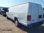 2012 Ford Econoline Cargo Commercial z VIN 1FTNS1EW9CDB33226, wystawiony jako IAAI lot #42714213 z przebiegiem 200 000 mil mil oraz . Historia ofert i sprzedaży dostępna na DreamBid. Obrazek 3.