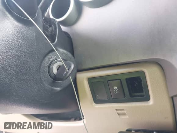 2012 Toyota Tundra с VIN 5TFUM5F19CX036283, выставлен на аукционе IAAI как лот 42566059 с пробегом 221 325 миль миль и . История ставок и продаж доступна на DreamBid. Изображение 11.