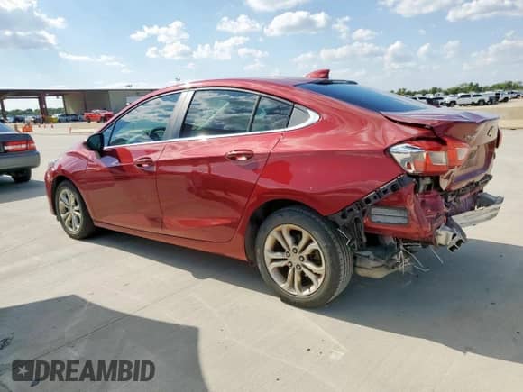 2019 Chevrolet Cruze LT с VIN 1G1BE5SM1K7141914, выставлен на аукционе Copart как лот 81870825 с пробегом 102 522 миль миль и Списание • Salvage title. История ставок и продаж доступна на DreamBid. Изображение 2.
