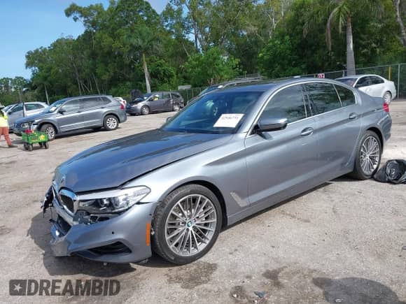 2019 BMW 5 Series 530i with VIN WBAJA5C50KBX87929, listed as a IAAI auction lot 42546731 with 50,129 mi miles and . Bid and sale history available at DreamBid. Image 2.