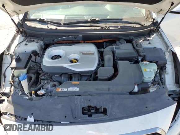 2016 Hyundai Sonata SE с VIN KMHE24L15GA018991, выставлен на аукционе Copart как лот 70188475 с пробегом 116 438 миль миль и Списание • Salvage title. История ставок и продаж доступна на DreamBid. Изображение 11.