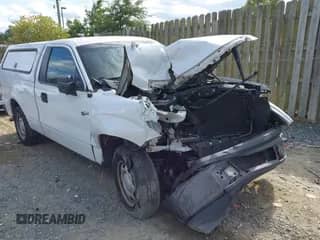 2012 Ford F-150 XL z VIN 1FTMF1CM8CFB21879, wystawiony jako IAAI lot #43338573 z przebiegiem Nie podano mil oraz . Historia ofert i sprzedaży dostępna na DreamBid. Obrazek 1.