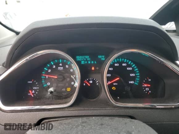 2011 Chevrolet Traverse 2LT z VIN 1GNKRJED3BJ200715, wystawiony jako Copart lot #82493955 z przebiegiem 182 976 mil mil oraz Szkoda całkowita • Salvage title. Historia ofert i sprzedaży dostępna na DreamBid. Obrazek 9.