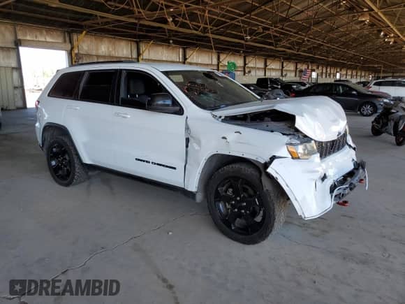 2019 Jeep Grand Cherokee Laredo E with VIN 1C4RJFAG7KC823190, listed as a Copart auction lot 72066595 with 203,789 mi miles and Clean title. Bid and sale history available at DreamBid. Image 4.