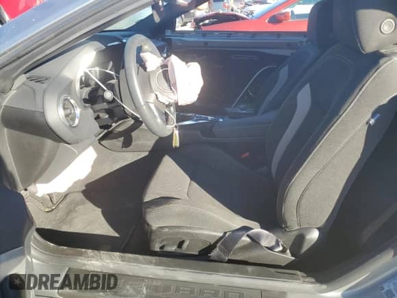 2024 Chevrolet Camaro 1LS z VIN 1G1FA3DS5R0104669, wystawiony jako Copart lot #80148184 z przebiegiem 4 315 mil mil oraz Szkoda całkowita • Salvage title. Historia ofert i sprzedaży dostępna na DreamBid. Obrazek 7.