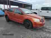 2008 Dodge Caliber SE with VIN 1B3HB28B68D585512, listed as a Copart auction lot 70147855 with 133,636 mi miles and Salvage title. Bid and sale history available at DreamBid. Image 4.