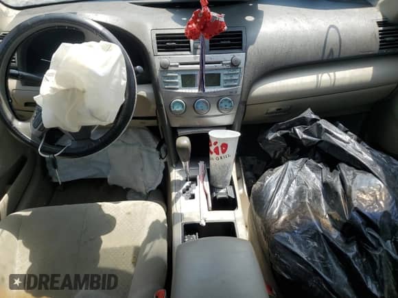 2008 Toyota Camry LE with VIN 4T1BE46K08U255273, listed as a Copart auction lot 58205665 with 163,613 mi miles and Salvage title. Bid and sale history available at DreamBid. Image 8.