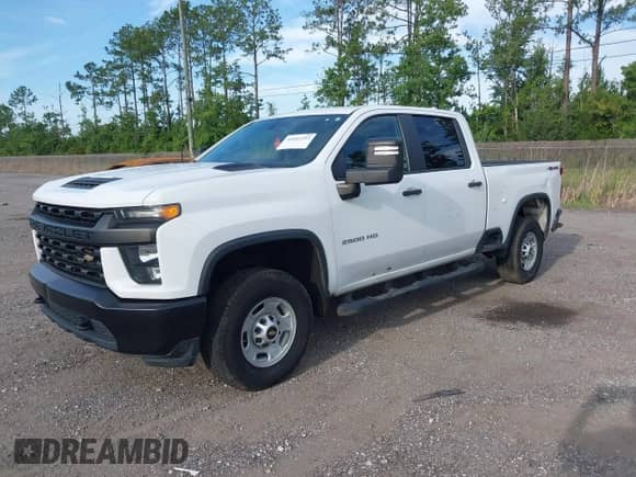 2021 Chevrolet Silverado 2500HD Work Truck z VIN 1GC1YLE76MF105939, wystawiony jako IAAI lot #42603293 z przebiegiem 102 423 mil mil oraz . Historia ofert i sprzedaży dostępna na DreamBid. Obrazek 2.