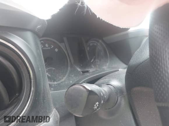 2022 Toyota Tacoma SR with VIN 3TYSX5EN9NT014347, listed as a IAAI auction lot 41631557 with 10 mi miles and . Bid and sale history available at DreamBid. Image 15.