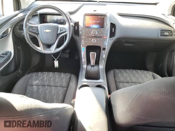 2015 Chevrolet Volt with VIN 1G1RA6E48FU107570, listed as a Copart auction lot 84979105 with 96,039 mi miles and Clean title. Bid and sale history available at DreamBid. Image 8.