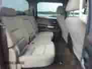 2018 Chevrolet Silverado 1500 LT z VIN 3GCUKREC5JG480908, wystawiony jako Copart lot #63212855 z przebiegiem 58 396 mil mil oraz Szkoda całkowita • Salvage title. Historia ofert i sprzedaży dostępna na DreamBid. Obrazek 10.