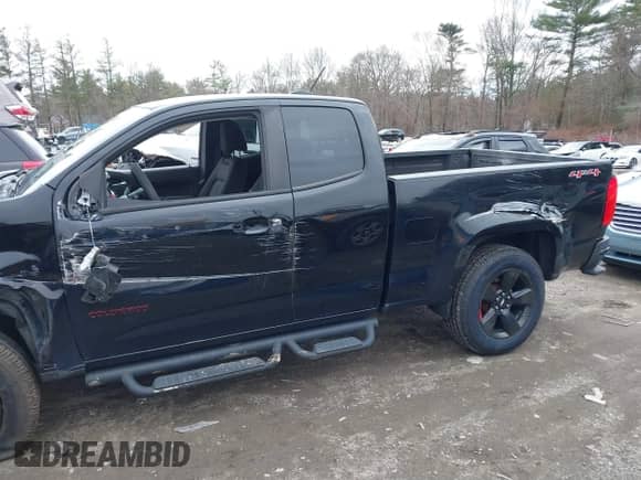 2018 Chevrolet Colorado 4WD LT с VIN 1GCHTCEA5J1122507, выставлен на аукционе IAAI как лот 41862952 с пробегом 84 508 миль миль и . История ставок и продаж доступна на DreamBid. Изображение 17.