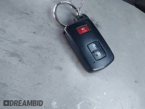 2018 Toyota Tacoma SR5 с VIN 3TMAZ5CN4JM062479, выставлен на аукционе IAAI как лот 42999799 с пробегом 106 090 миль миль и . История ставок и продаж доступна на DreamBid. Изображение 11.