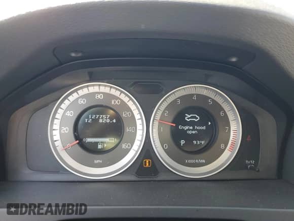 2012 Volvo S60 T5 с VIN YV1622FS2C2112181, выставлен на аукционе Copart как лот 85720475 с пробегом 127 757 миль миль и Списание • Salvage title. История ставок и продаж доступна на DreamBid. Изображение 9.
