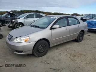 2003 Toyota Corolla CE z VIN 1NXBR32E83Z161567, wystawiony jako Copart lot #87487735 z przebiegiem 232 700 mil mil oraz Czysty tytuł • Clean title. Historia ofert i sprzedaży dostępna na DreamBid. Obrazek 1.