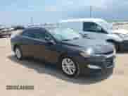 2020 Chevrolet Malibu LT with VIN 1G1ZD5ST4LF076217, listed as a IAAI auction lot 41943119 with 82,297 mi miles and . Bid and sale history available at DreamBid. Image 1.