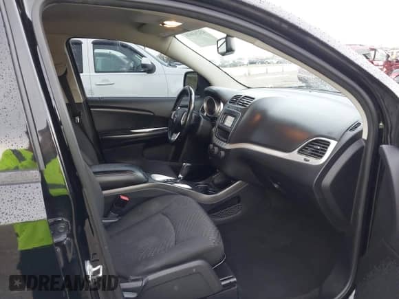 2017 Dodge Journey SE с VIN 3C4PDCAB3HT603351, выставлен на аукционе IAAI как лот 43291018 с пробегом 182 149 миль миль и . История ставок и продаж доступна на DreamBid. Изображение 5.