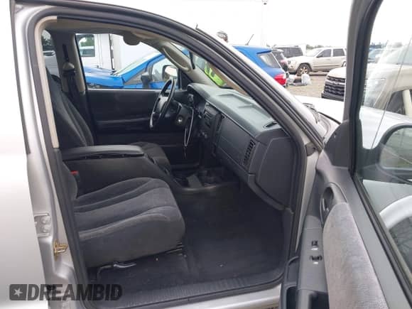 2003 Dodge Dakota SLT с VIN 1D7HG48N63S185093, выставлен на аукционе IAAI как лот 42338789 с пробегом 132 389 миль миль и . История ставок и продаж доступна на DreamBid. Изображение 5.