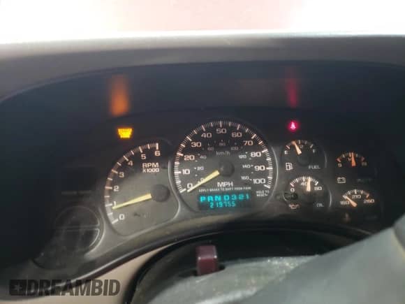 2000 Chevrolet Silverado 1500 LS z VIN 1GCEC19T8YZ241344, wystawiony jako Copart lot #68845625 z przebiegiem 219 755 mil mil oraz Szkoda całkowita • Salvage title. Historia ofert i sprzedaży dostępna na DreamBid. Obrazek 9.