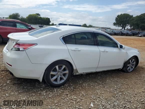 2012 Acura TL Technology с VIN 19UUA8F5XCA003097, выставлен на аукционе Copart как лот 70000445 с пробегом 181 240 миль миль и Списание • Salvage title. История ставок и продаж доступна на DreamBid. Изображение 3.