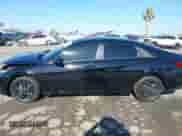 2023 Hyundai Elantra Blue z VIN KMHLM4AJ1PU079452, wystawiony jako IAAI lot #43055308 z przebiegiem 44 338 mil mil oraz . Historia ofert i sprzedaży dostępna na DreamBid. Obrazek 15.