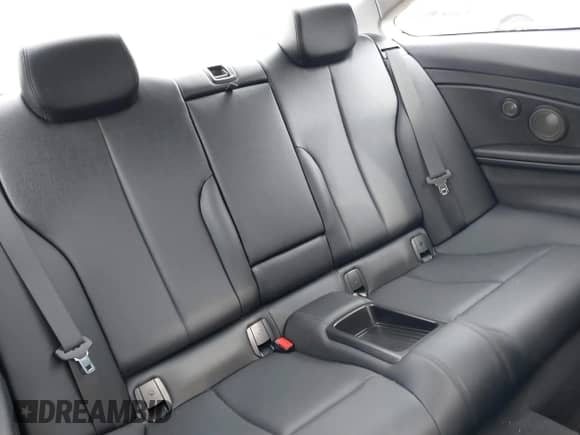 2014 BMW 4 Series 428i xDrive с VIN WBA3N9C50EK246002, выставлен на аукционе IAAI как лот 41612256 с пробегом 100 915 миль миль и . История ставок и продаж доступна на DreamBid. Изображение 8.